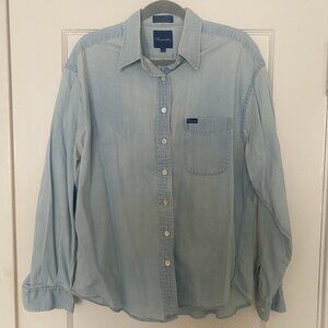 Facconable Washed Denim Button Down